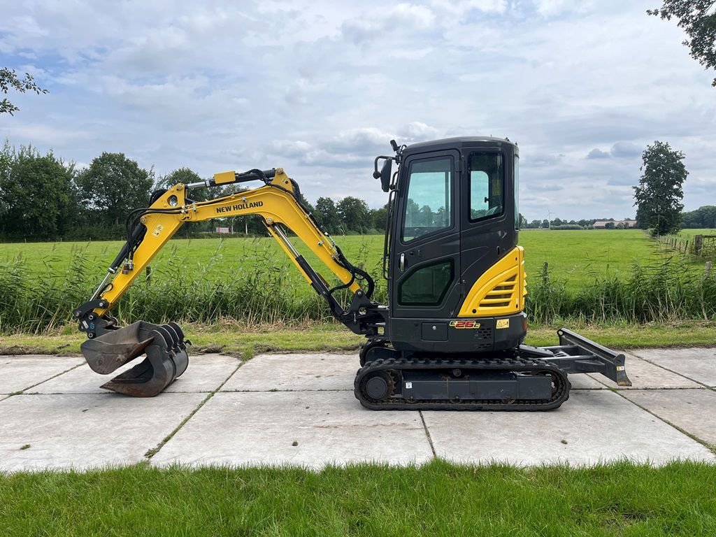 Minibagger typu New Holland E26C minigraver, Neumaschine v Lunteren (Obrázok 1)