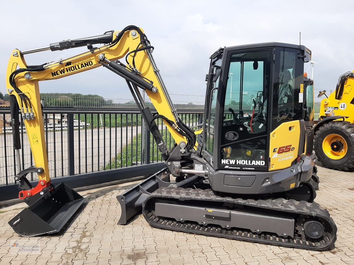 Minibagger Türe ait New Holland E65D, Vorführmaschine içinde Altenberge (resim 1)