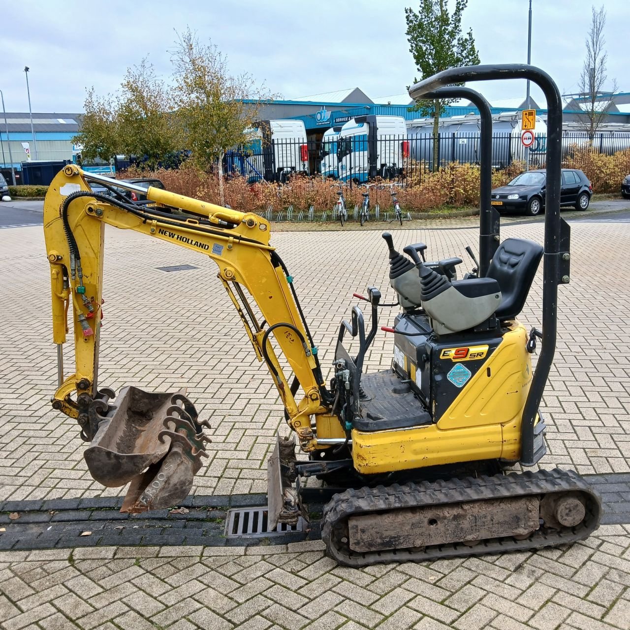 Minibagger van het type New Holland E9SR., Gebrauchtmaschine in Alblasserdam (Foto 4)