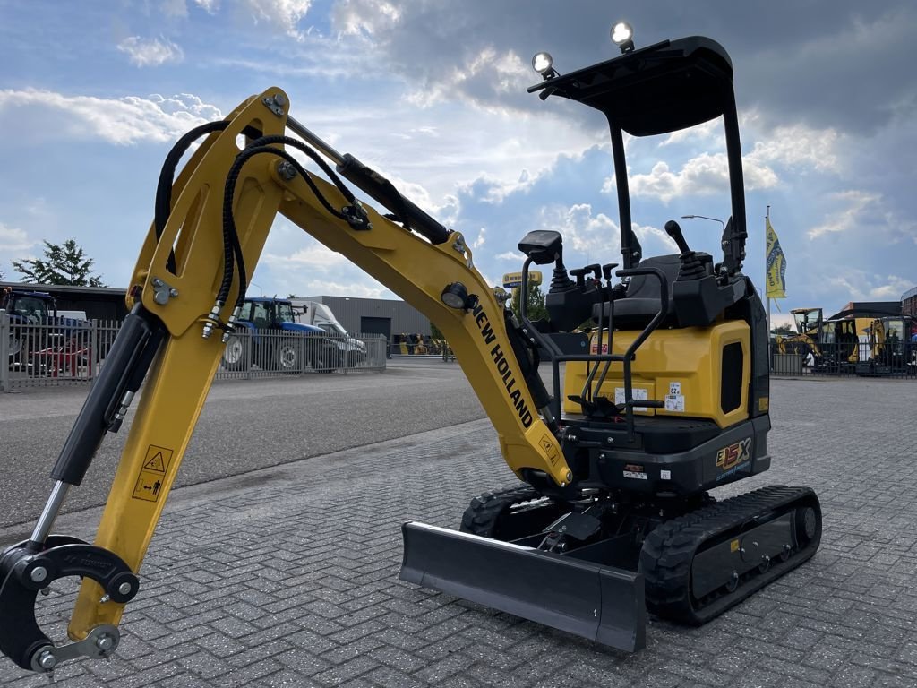 Minibagger del tipo New Holland Electric Power Minigraver E15X, Neumaschine en BOEKEL (Imagen 3)