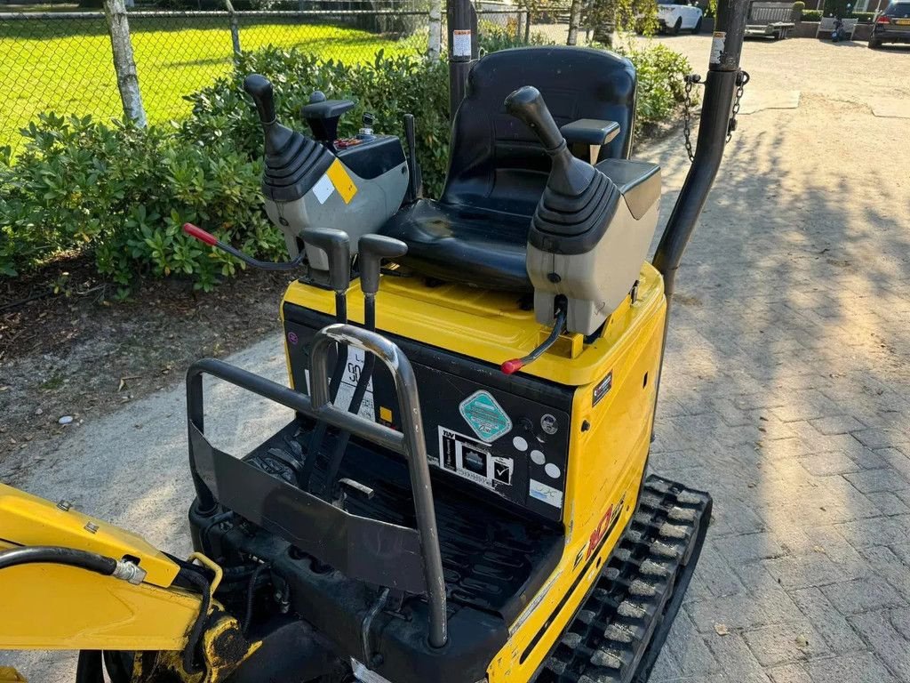 Minibagger of the type New Holland Kobelco E10SR Minigraver, Gebrauchtmaschine in Harskamp (Picture 8)