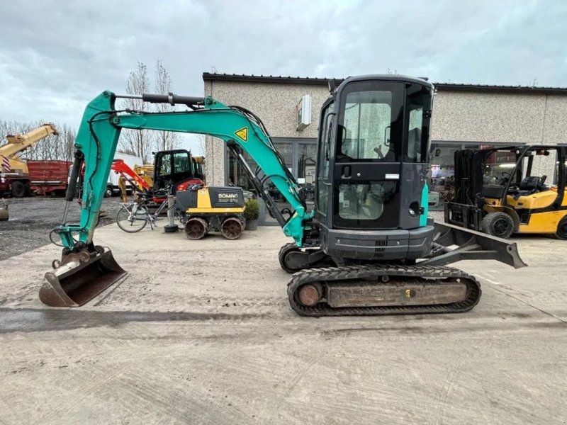 Minibagger del tipo New Holland Kobelco E39SR, Gebrauchtmaschine In Wevelgem