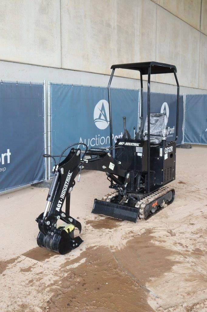 Minibagger des Typs Sonstige AGT Industrial Q32JR, Gebrauchtmaschine in Antwerpen (Bild 10)