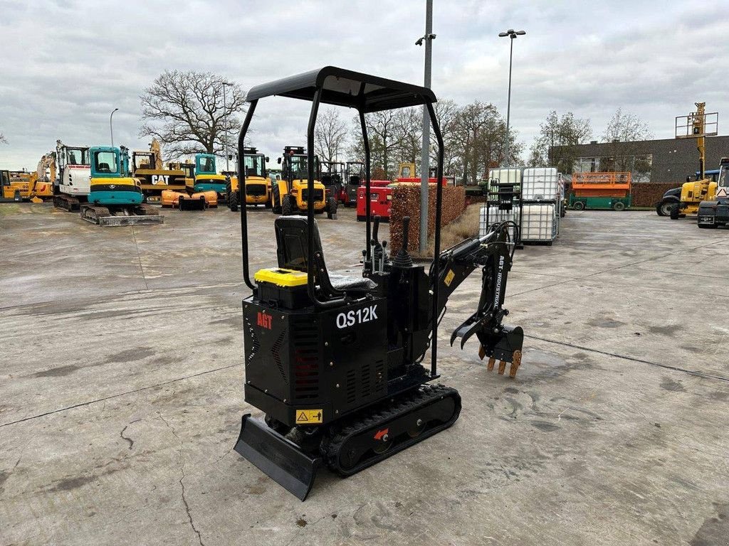 Minibagger typu Sonstige AGT Industrial QS12K, Neumaschine w Antwerpen (Zdjęcie 4)