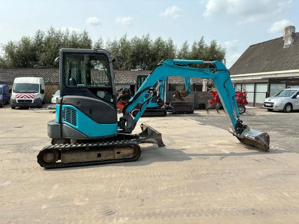 Minibagger des Typs Sonstige Airman AX35U-4, Gebrauchtmaschine in Wevelgem (Bild 3)