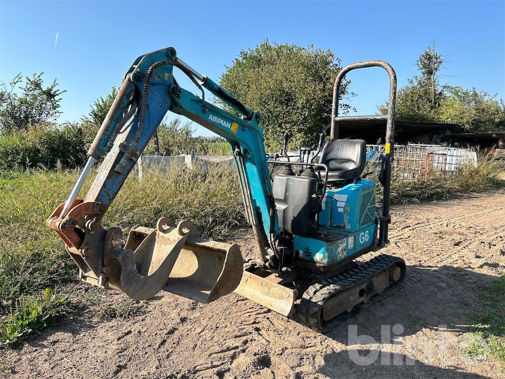 Minibagger des Typs Sonstige AX 10U, Gebrauchtmaschine in Düsseldorf (Bild 2)