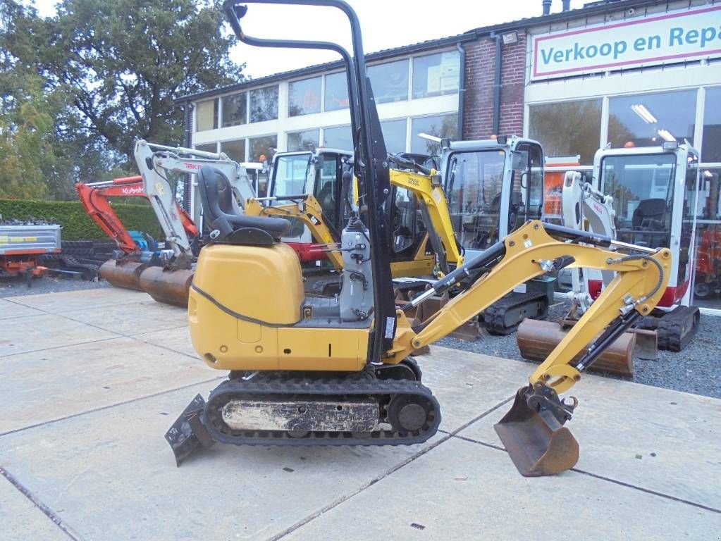 Minibagger van het type Sonstige Cat 300.9 D, Gebrauchtmaschine in Kockengen (Foto 8)