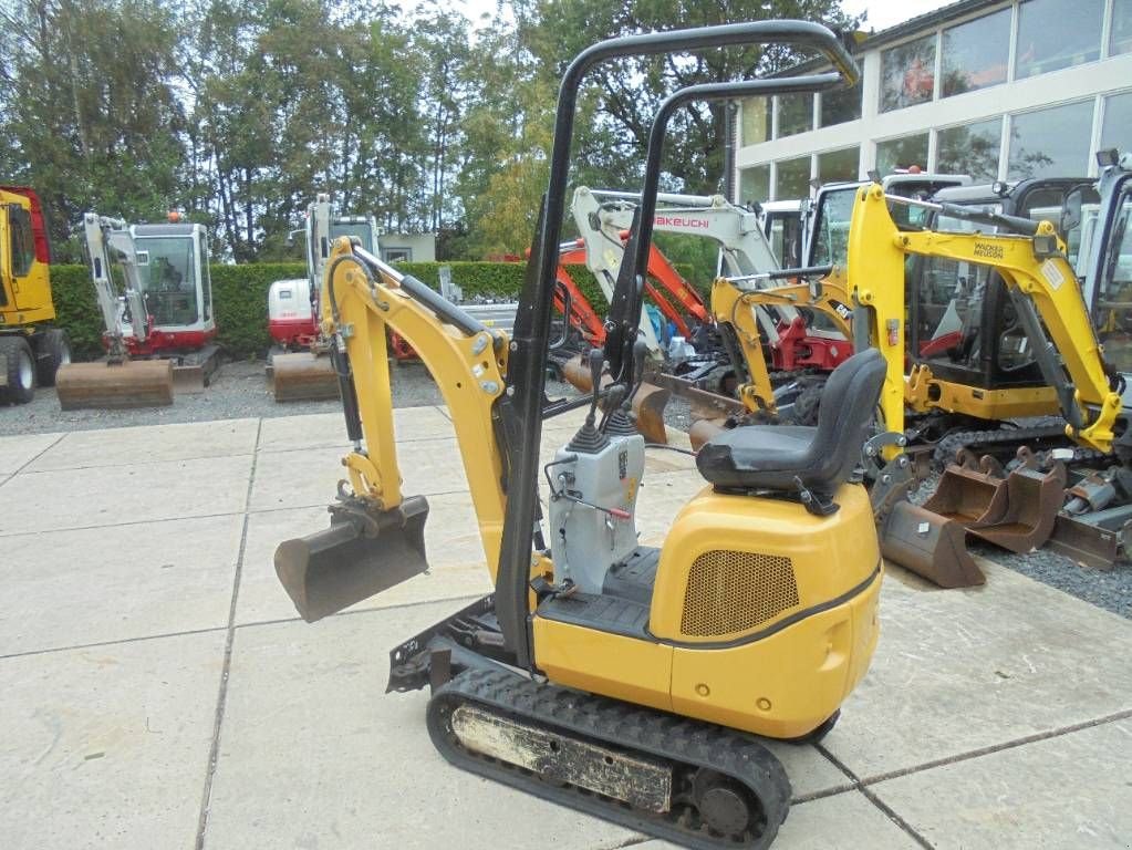 Minibagger des Typs Sonstige Cat 300.9 D, Gebrauchtmaschine in Kockengen (Bild 2)