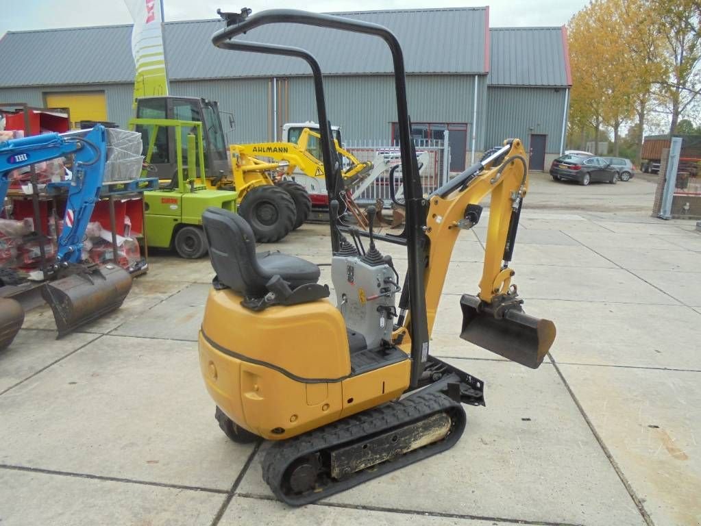 Minibagger des Typs Sonstige Cat 300.9 D, Gebrauchtmaschine in Kockengen (Bild 3)