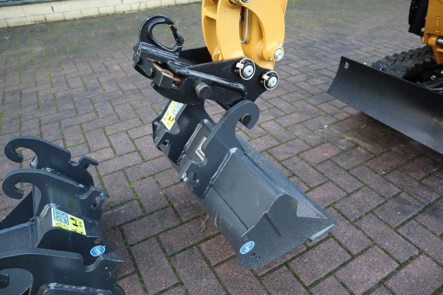 Minibagger des Typs Sonstige Cat 300.9D NEW, Valid inspection, *Guarantee! Hydr Qui, Gebrauchtmaschine in Groenlo (Bild 5)