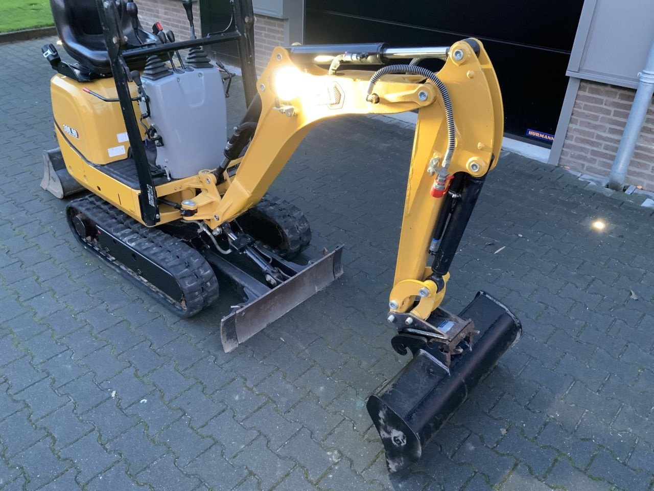 Minibagger tip Sonstige Cat 300.9D, Gebrauchtmaschine in Kesteren (Poză 9)