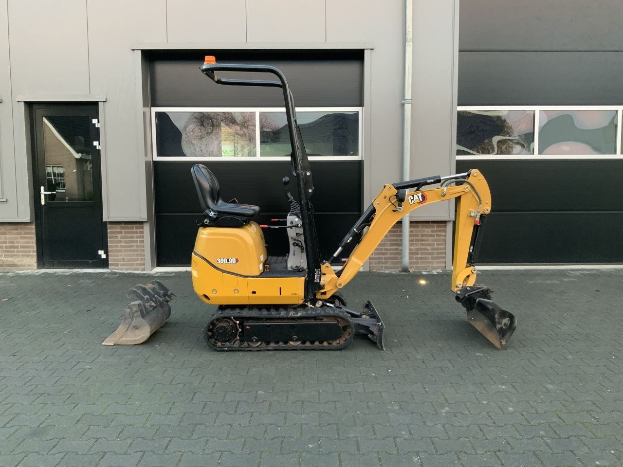 Minibagger typu Sonstige Cat 300.9D, Gebrauchtmaschine w Kesteren (Zdjęcie 10)