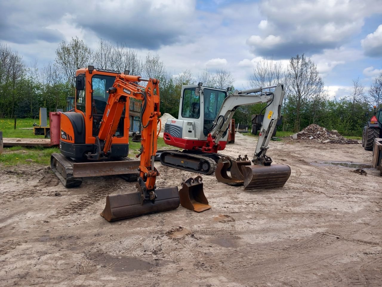 Minibagger du type Sonstige Doosan/takeuchi 27, Gebrauchtmaschine en Barneveld (Photo 2)