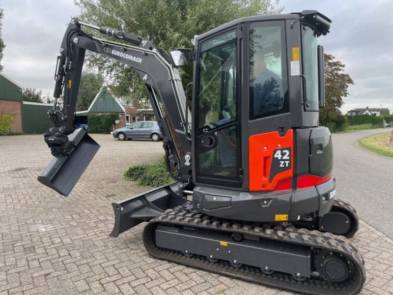 Minibagger van het type Sonstige Eurocomach 42ZT, Neumaschine in Assendelft (Foto 1)