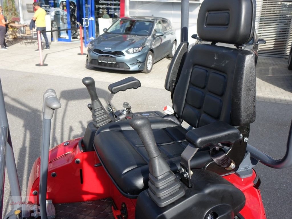 Minibagger typu Sonstige Grizzly KME 15 Raupenbagger mit Kubota Euro 5, Neumaschine v Fohnsdorf (Obrázek 13)