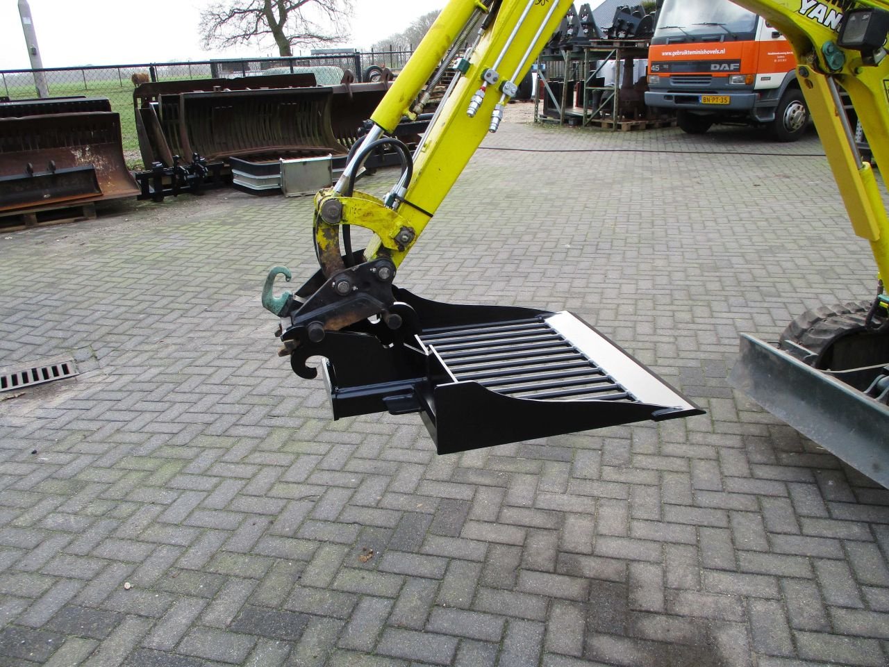 Minibagger typu Sonstige jib tegelriek puinbak s40 bak knikmops cw05 cw10 volvo l30 s40, Gebrauchtmaschine v Garderen (Obrázek 3)