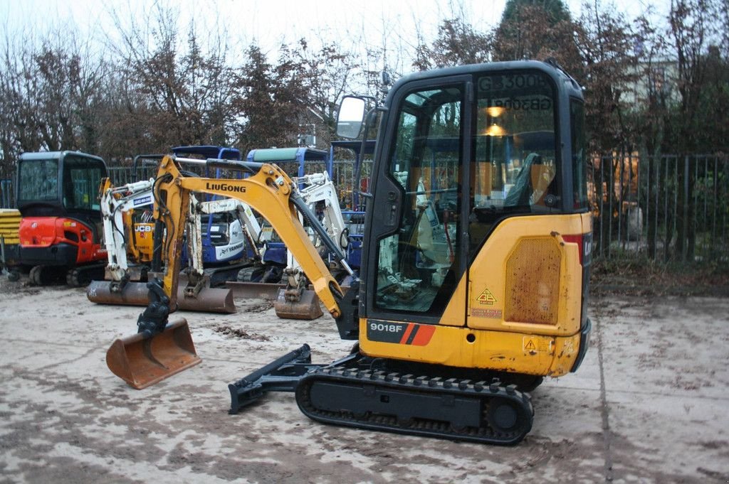 Minibagger des Typs Sonstige LIUGONG 9018F, Gebrauchtmaschine in Antwerpen (Bild 2)