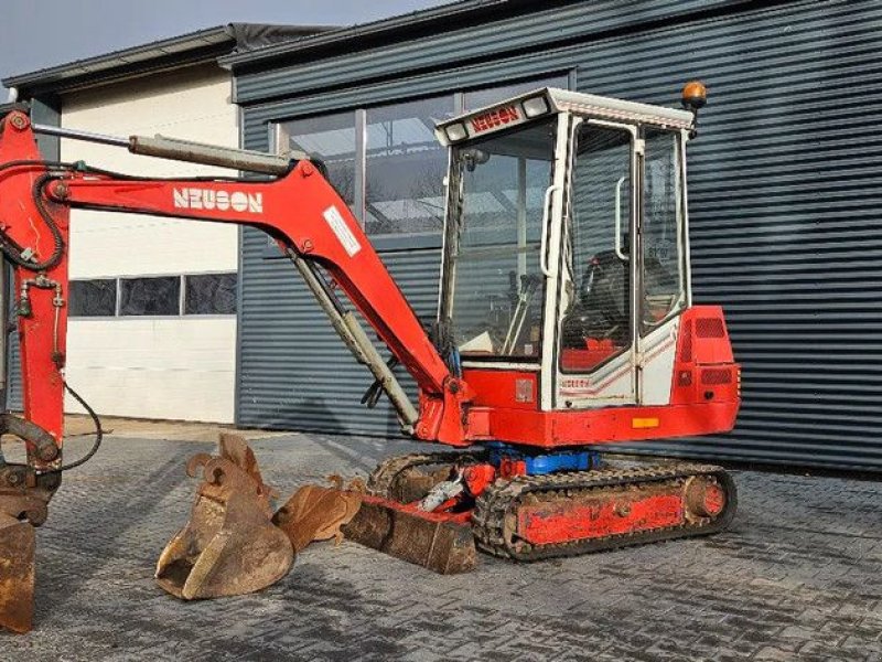 Minibagger van het type Sonstige Neuson 2200 RD graafmachine., Gebrauchtmaschine in Scharsterbrug