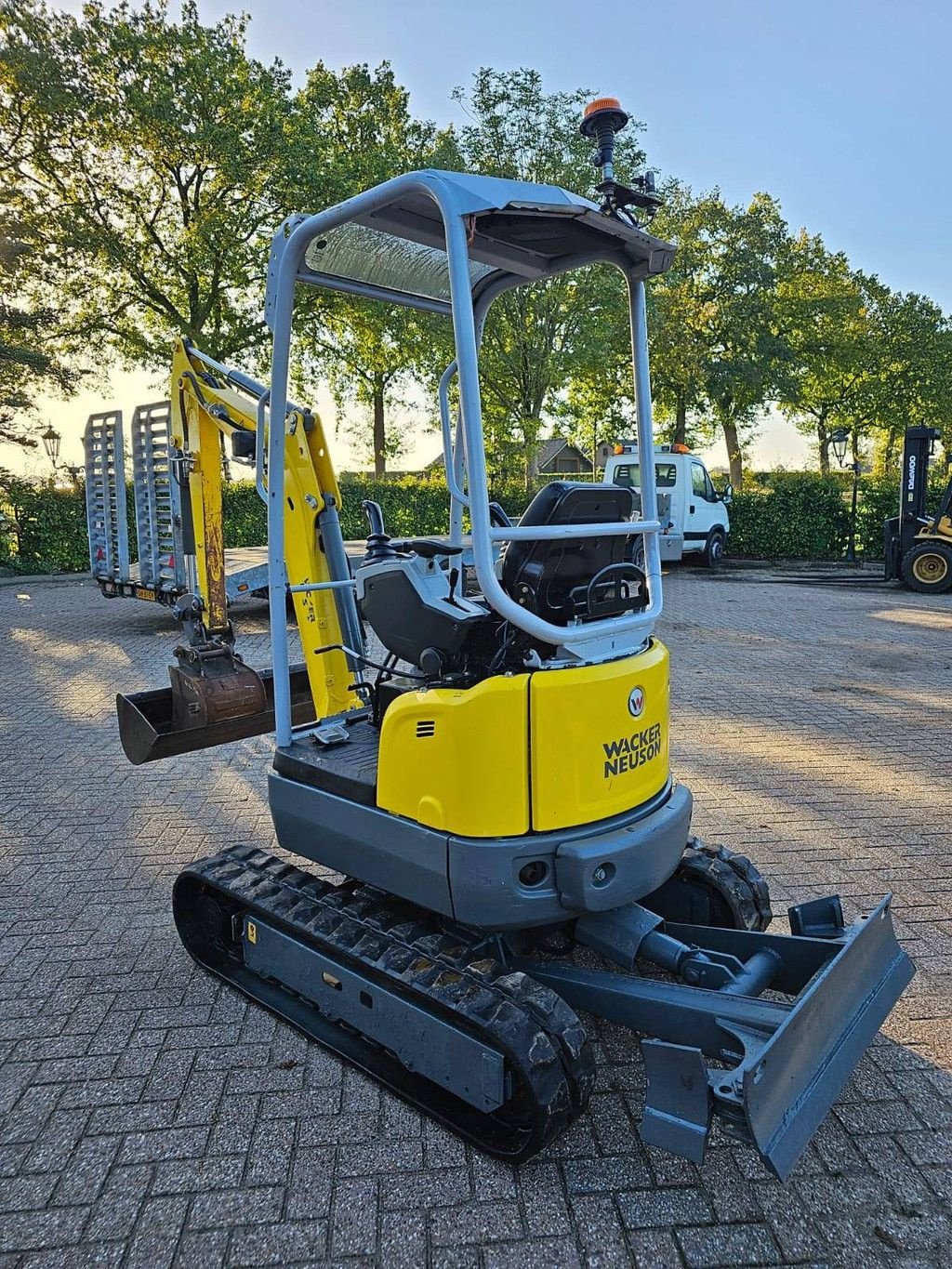 Minibagger del tipo Sonstige Neuson EZ17, Gebrauchtmaschine In Antwerpen (Immagine 9)