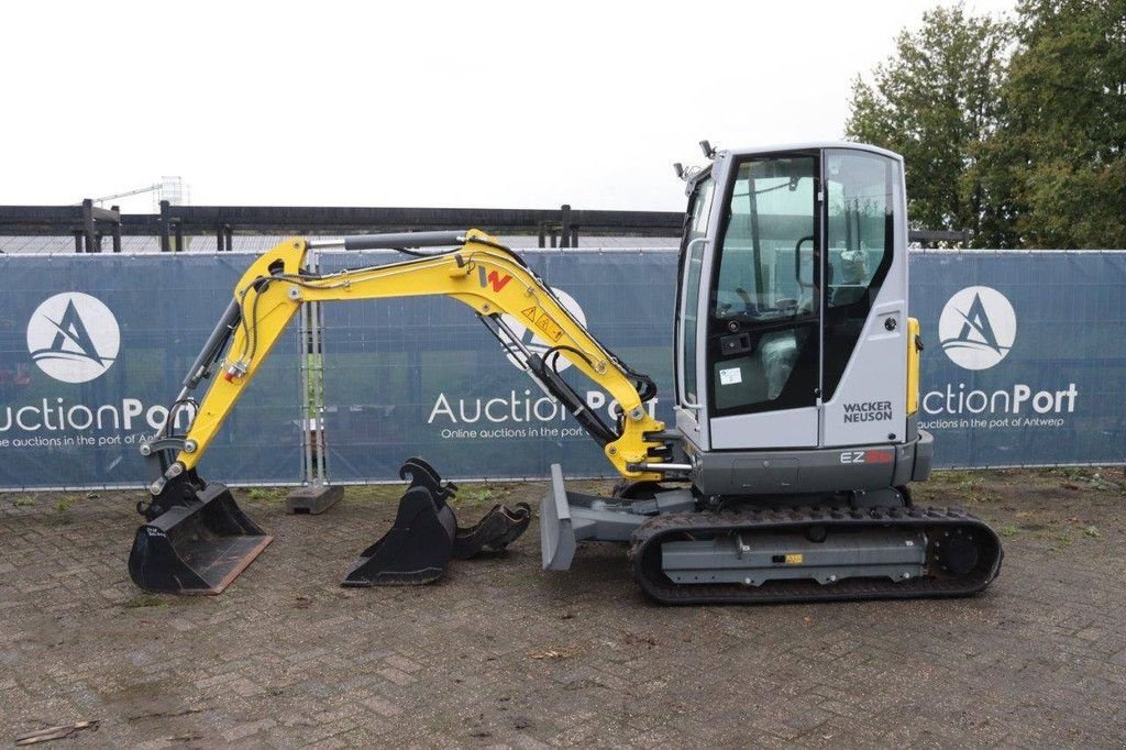 Minibagger del tipo Sonstige Neuson EZ26, Neumaschine In Antwerpen (Immagine 2)