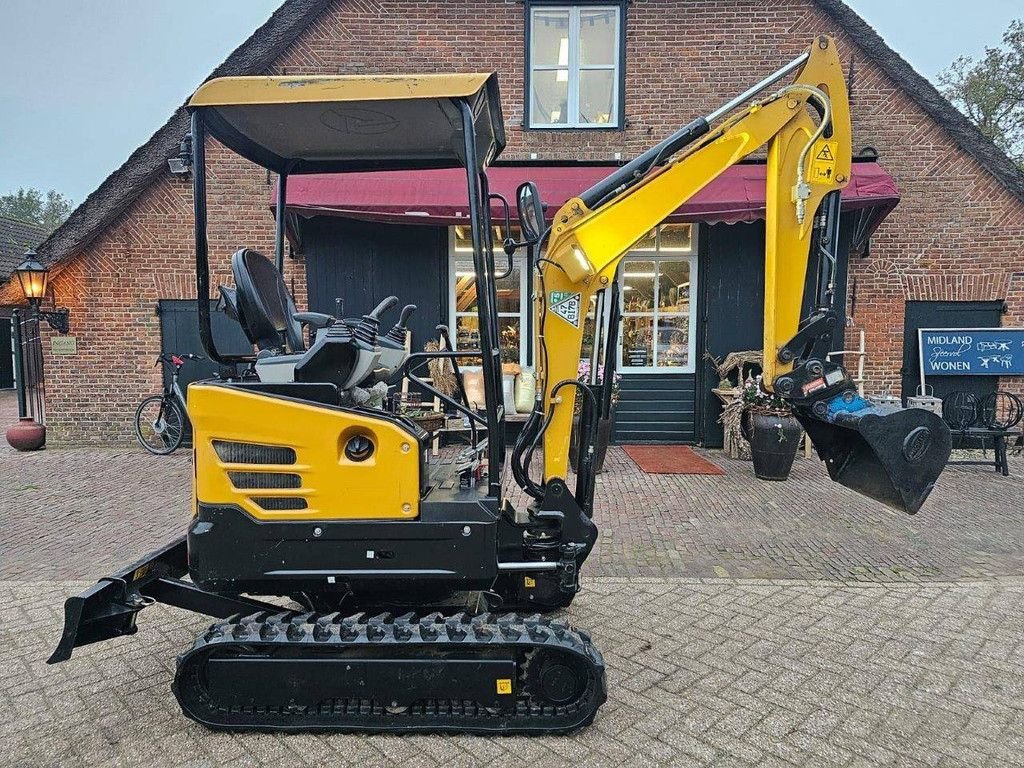 Minibagger del tipo Sonstige Sany SY16C, Gebrauchtmaschine In Antwerpen (Immagine 2)