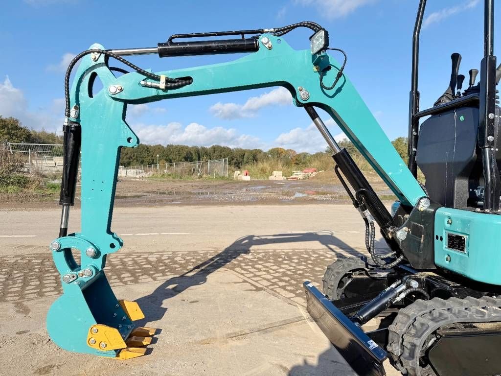 Minibagger του τύπου Sonstige TOS R319 - New / Unused / 2024 Model, Gebrauchtmaschine σε Veldhoven (Φωτογραφία 10)