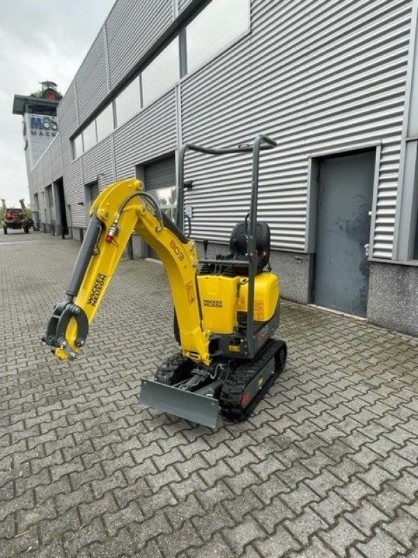 Minibagger typu Sonstige Wacker Neuson 803 minigraver 803 met snelwissel en 3 bakken, Neumaschine w Roermond (Zdjęcie 3)