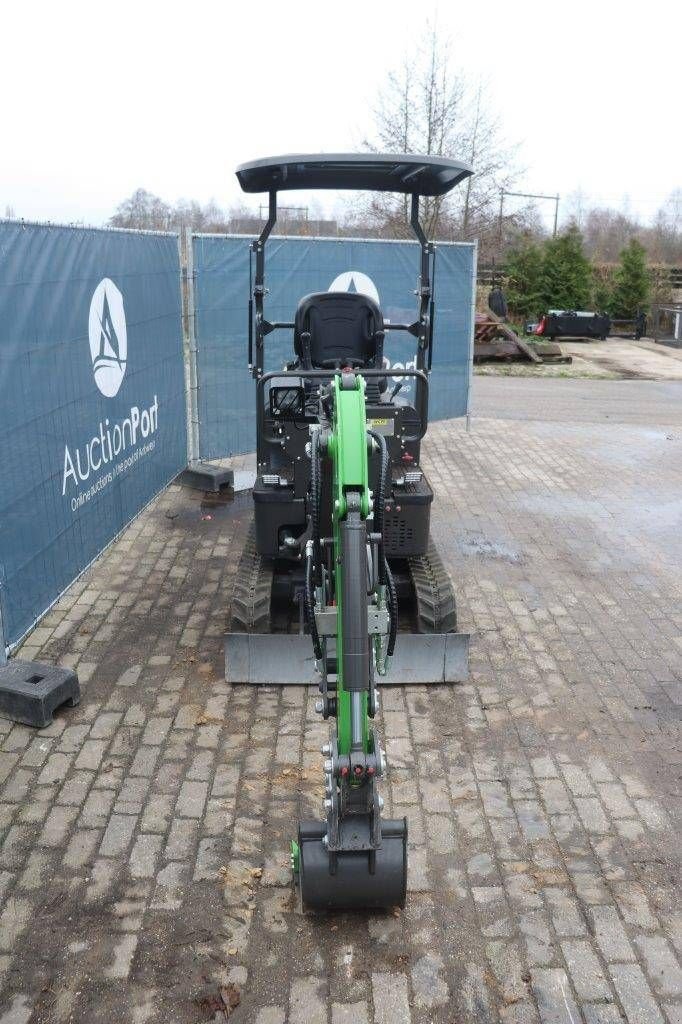 Minibagger del tipo Sonstige WCM CTX8010, Gebrauchtmaschine In Antwerpen (Immagine 8)