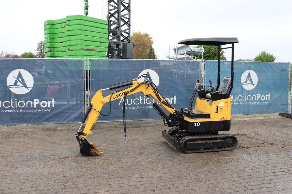 Minibagger van het type Sonstige WCM KV10, Gebrauchtmaschine in Antwerpen (Foto 1)