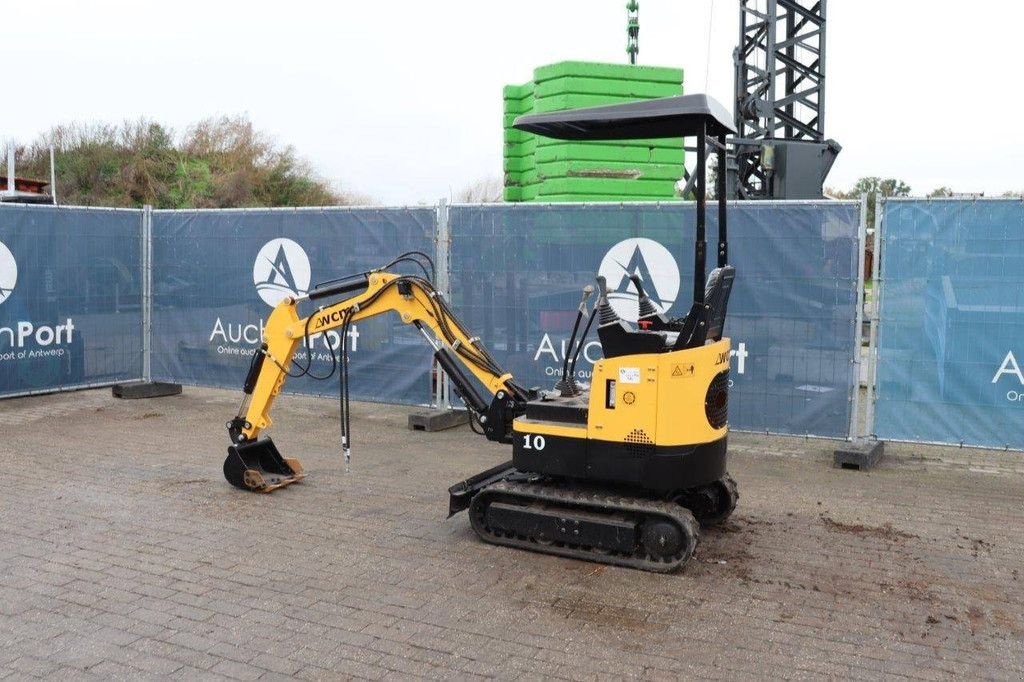 Minibagger del tipo Sonstige WCM KV10, Gebrauchtmaschine en Antwerpen (Imagen 3)