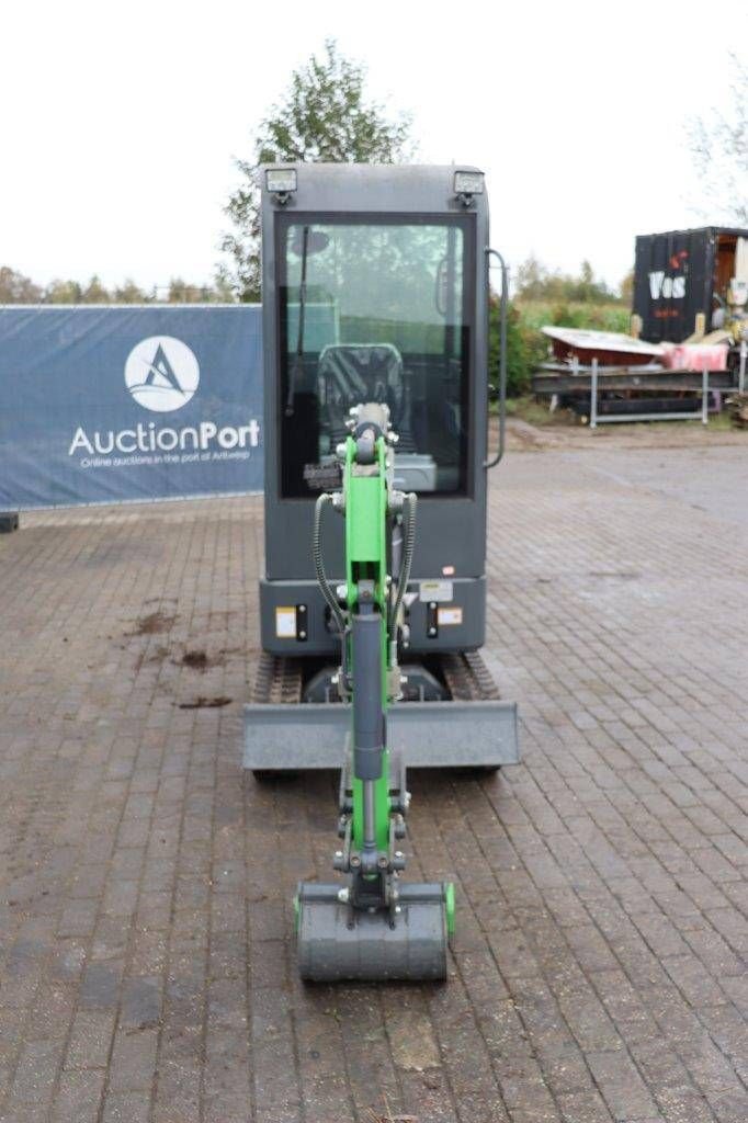 Minibagger a típus Sonstige WCM LT1012, Neumaschine ekkor: Antwerpen (Kép 9)