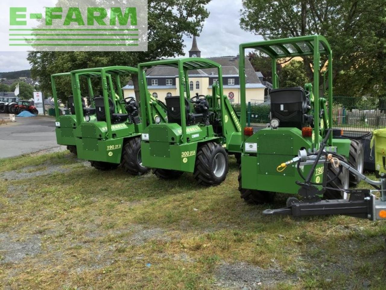 Minibagger van het type Striegel 305, Gebrauchtmaschine in ZWÖNITZ OT HORMERSDORF (Foto 4)