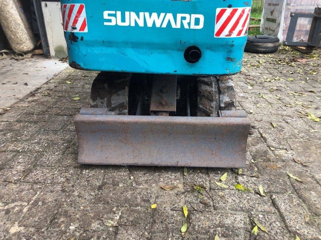 Minibagger des Typs Sunward SWE08, Gebrauchtmaschine in Antwerpen (Bild 9)