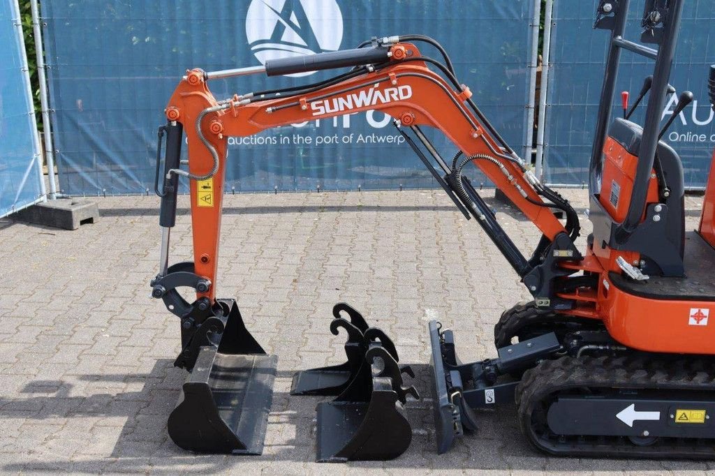 Minibagger Türe ait Sunward SWE08B, Neumaschine içinde Antwerpen (resim 10)