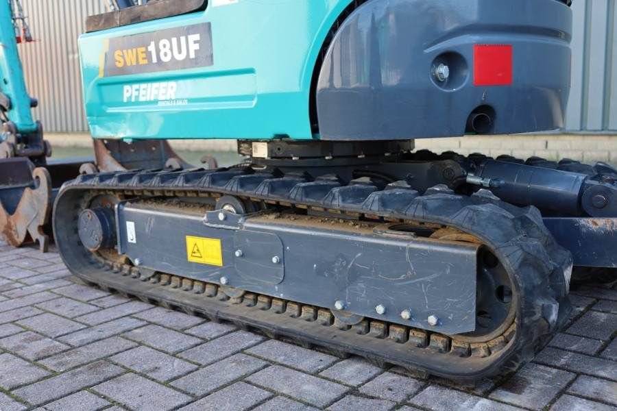 Minibagger van het type Sunward SWE18UF CE certification, Diesel, Extendable Under, Gebrauchtmaschine in Groenlo (Foto 11)