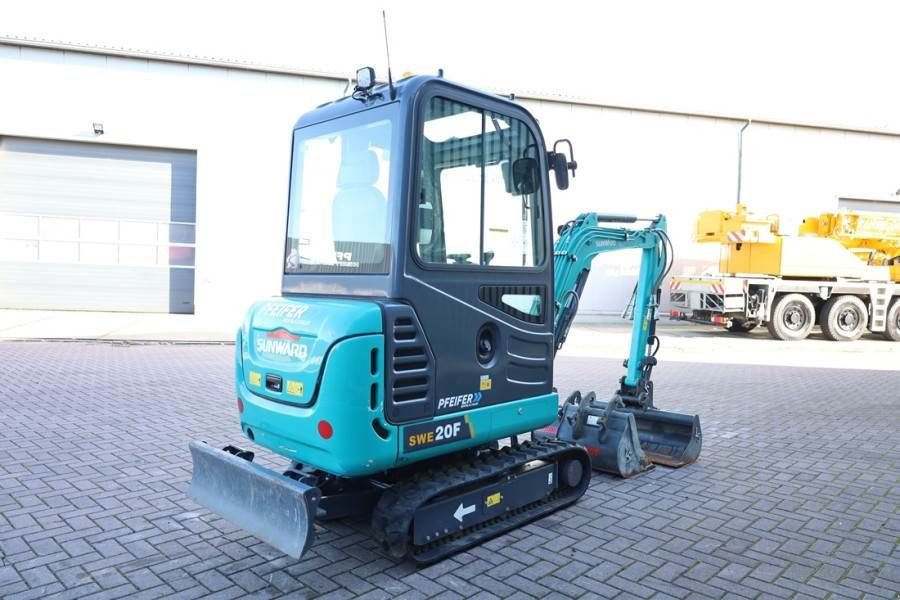 Minibagger van het type Sunward SWE20F CE certification, Diesel, Extendable Underc, Gebrauchtmaschine in Groenlo (Foto 9)