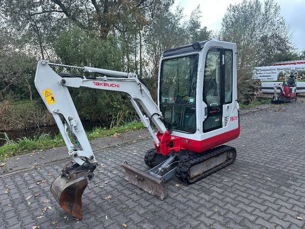 Minibagger от тип Takeuchi TB 016, Gebrauchtmaschine в Kockengen (Снимка 4)