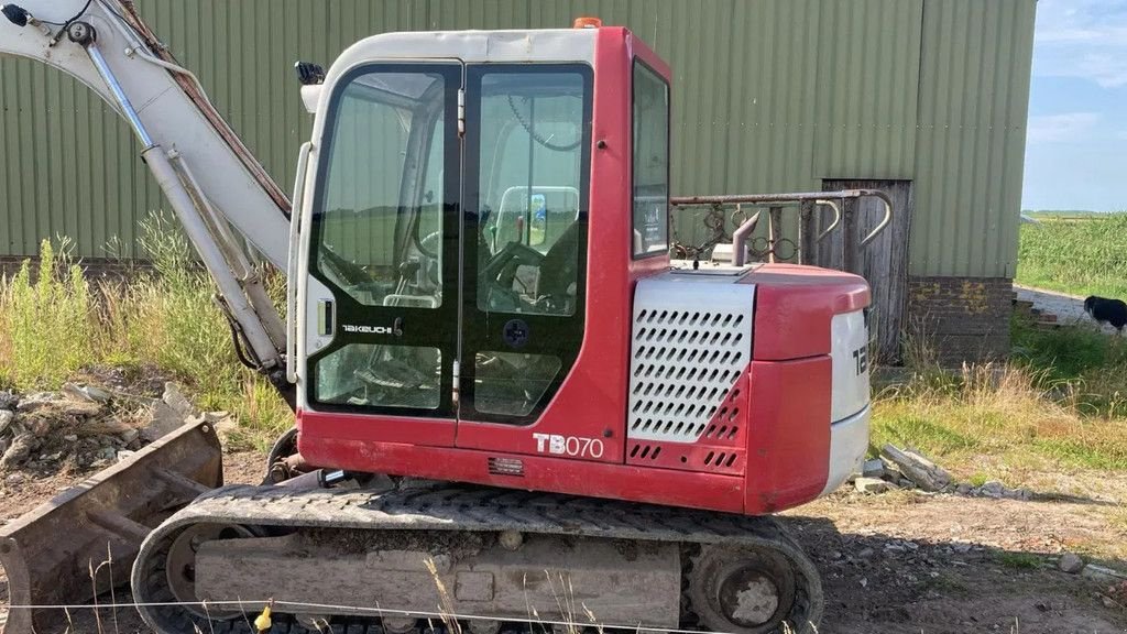 Minibagger des Typs Takeuchi TB 070 7 Tonner Midi graver, Gebrauchtmaschine in Ruinerwold (Bild 6)