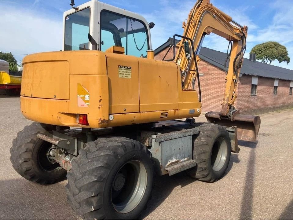 Minibagger typu Takeuchi TB 070 W Bandenkraan, Gebrauchtmaschine v Lunteren (Obrázok 7)