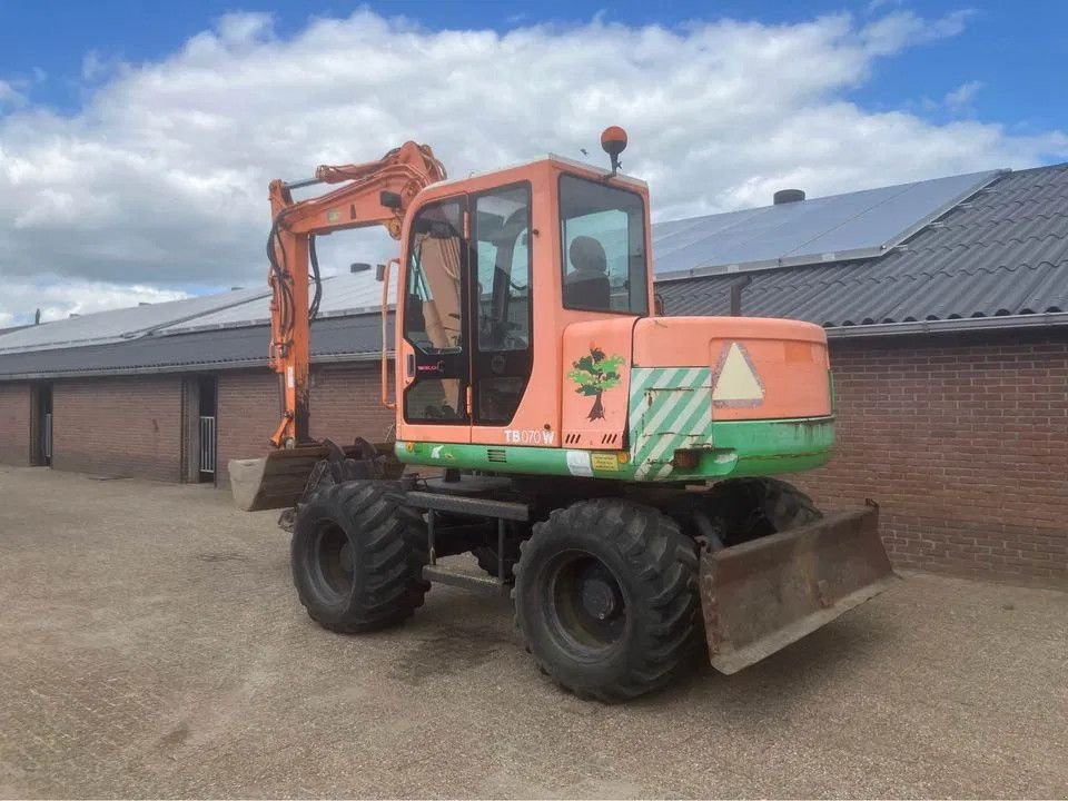 Minibagger typu Takeuchi TB 070 WD Bandenkraan, Gebrauchtmaschine w Lunteren (Zdjęcie 7)