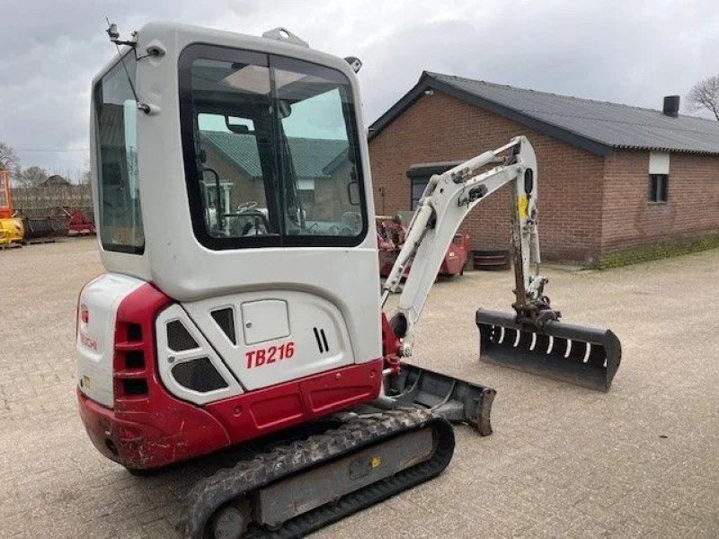 Minibagger типа Takeuchi TB 216 Minigraver Graafmachine kraan, Gebrauchtmaschine в Lunteren (Фотография 5)