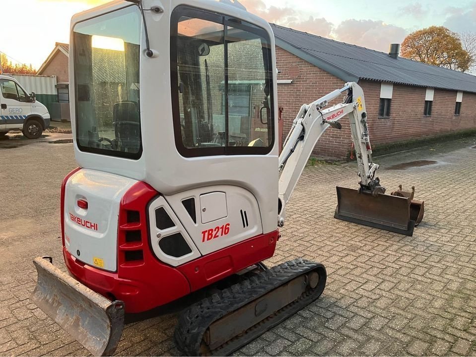 Minibagger del tipo Takeuchi TB 216 Minigraver Graafmachine, Gebrauchtmaschine en Lunteren (Imagen 4)