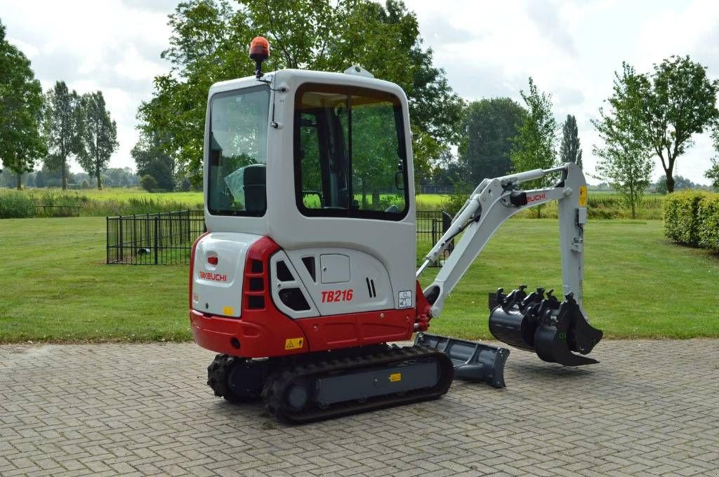 Minibagger типа Takeuchi TB 216 minigraver, Neumaschine в Erichem (Фотография 7)