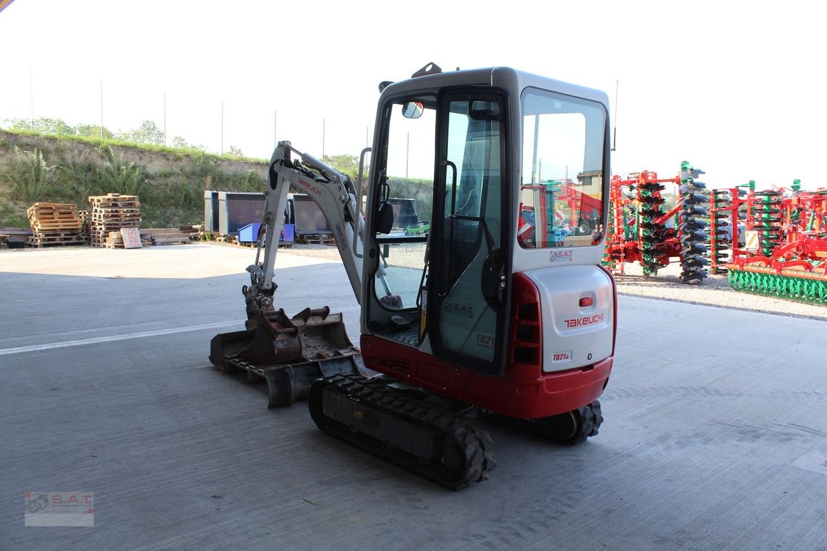 Minibagger Türe ait Takeuchi TB 216 mit Powertilt und Schnellwechsler, Gebrauchtmaschine içinde Eberschwang (resim 8)