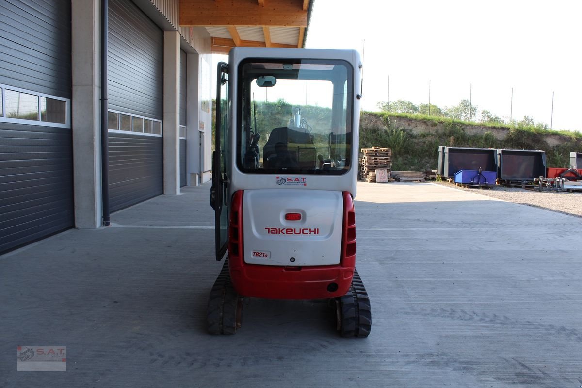 Minibagger des Typs Takeuchi TB 216 mit Powertilt und Schnellwechsler, Gebrauchtmaschine in Eberschwang (Bild 7)