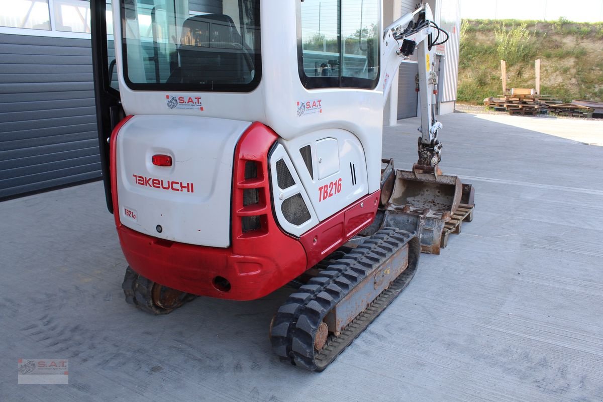 Minibagger des Typs Takeuchi TB 216 mit Powertilt und Schnellwechsler, Gebrauchtmaschine in Eberschwang (Bild 15)