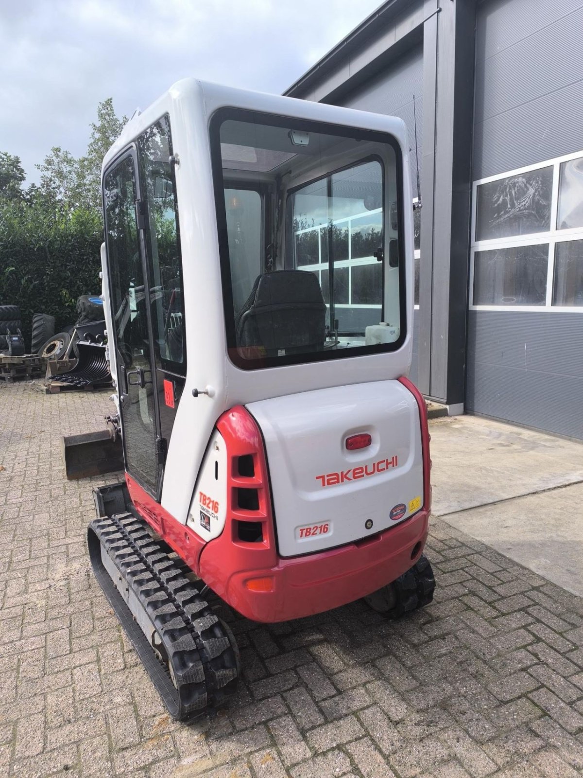 Minibagger typu Takeuchi TB 216, Gebrauchtmaschine w Hardegarijp (Zdjęcie 3)