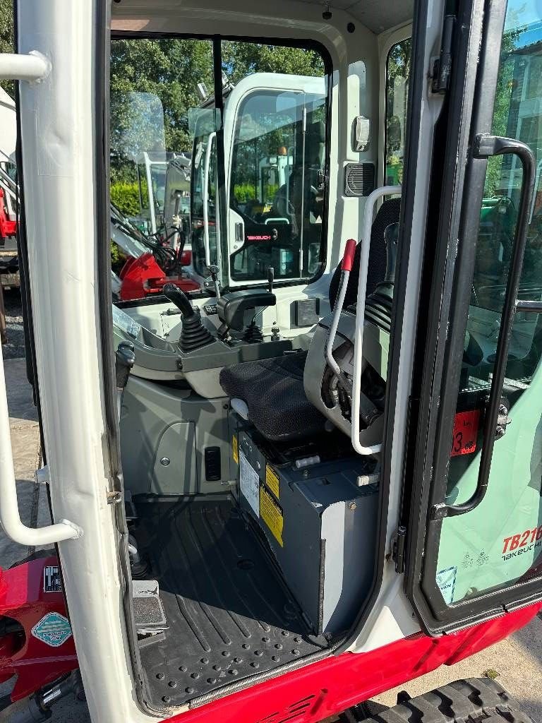 Minibagger tip Takeuchi TB 216, Gebrauchtmaschine in Kockengen (Poză 4)