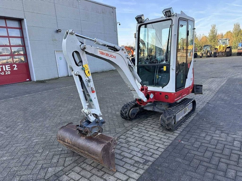 Minibagger a típus Takeuchi TB 216, Gebrauchtmaschine ekkor: Antwerpen (Kép 8)