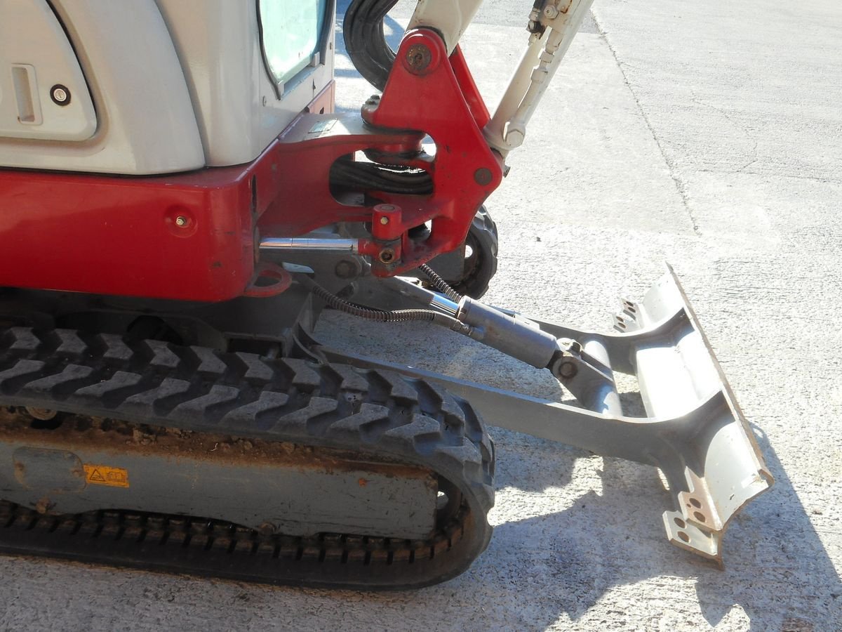 Minibagger tip Takeuchi TB 225 ( 2.400kg ) mit hydr. Verstellfahrwerk, Gebrauchtmaschine in St. Nikolai ob Draßling (Poză 14)